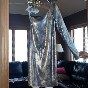 Womens cocktail dress- brand new with tags!